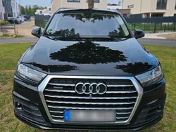 Schwarz Gebraucht 2015 Audi Q7 Ambiente SUV | 28.900 € (Etwas zu teuer)