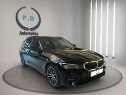 Schwarz Gebraucht 2022 BMW 330 Advantage Kombi | 33.999 € (Teuer)