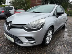 Silber Gebraucht 2017 Renault Clio IV LIMITED Kleinwagen | 10.990 € (Fairer Preis)