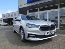 Brilliantsilber Neu 2025 Skoda Fabia Selection Kleinwagen | 19.950 € (Fairer Preis)