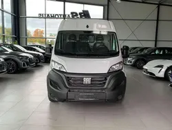 Colore esterno (************** Gebraucht 2022 Fiat Ducato Van | 32.990 € (Teuer)