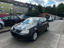 Schwarz Gebraucht 2006 VW Golf V Trendline Limousine | 2.000 € (Guter Preis)