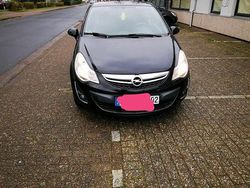 Schwarz Gebraucht 2010 Opel Corsa Coupé | 2.300 €