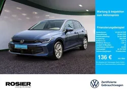 Blau / anemonenblau Gebraucht 2024 VW Golf VIII Life Limousine | 25.220 € (Fairer Preis)