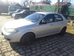 Silber Gebraucht 2005 Chevrolet Lacetti Limousine | 600 €