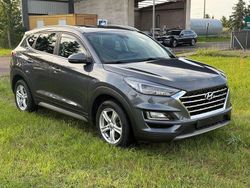 Grau Gebraucht 2019 Hyundai Tucson Premium SUV | 17.990 € (Guter Preis)