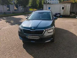 Grau Gebraucht 2020 Skoda Kamiq SUV | 18.550 € (Fairer Preis)