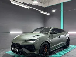 Schwarz Gebraucht 2024 Lamborghini Urus SUV | 289.900 €