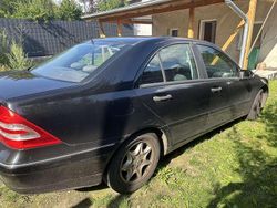 Gebraucht 2005 Mercedes C200 Classic Limousine | 3.900 € (Fairer Preis)