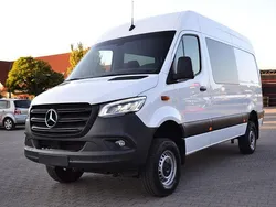 Weiß Gebraucht 2021 Mercedes 316 Van | 56.525 €