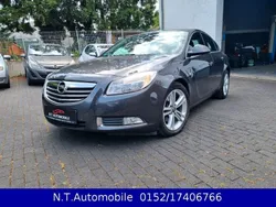 Grau Gebraucht 2009 Opel Insignia Sport Limousine | 3.400 € (Superpreis)