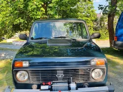 Grün Gebraucht 2013 Lada Taiga SUV | 10.000 € (Fairer Preis)