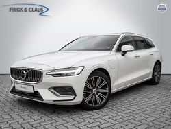Weiß Gebraucht 2022 Volvo V60 Core Kombi | 25.890 € (Superpreis)