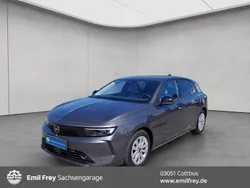 Grau Gebraucht 2024 Opel Astra Elegance Limousine | 23.940 € (Guter Preis)