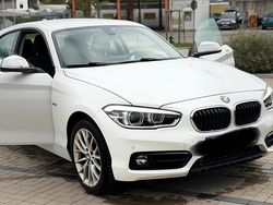 Weiß Gebraucht 2017 BMW 118 Coupé Sport Line Coupé | 13.500 €