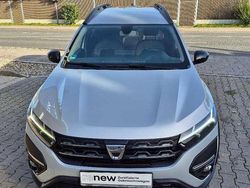 Moonstonegrau Gebraucht 2022 Dacia Jogger Extreme Van / Kleinbus | 12.599 €