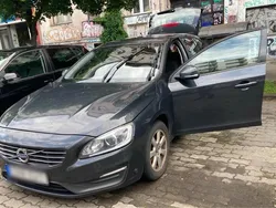 Blau Gebraucht 2014 Volvo V60 Kombi | 7.000 € (Fairer Preis)