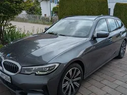 Grau Gebraucht 2020 BMW 330 Sport Line Limousine | 32.500 € (Fairer Preis)