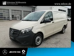 Grau kieselgrau Gebraucht 2020 Mercedes Vito Van / Kleinbus | 23.669 € (Superpreis)