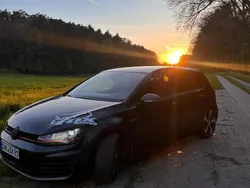 Grau Gebraucht 2016 VW Golf VII GTI Kleinwagen | 17.500 € (Fairer Preis)