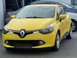 Gelb Gebraucht 2013 Renault Clio IV Expression Limousine | 3.999 € (Fairer Preis)
