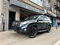 Silber Gebraucht 2014 Toyota Land Cruiser Executive SUV | 27.000 € (Guter Preis)