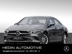 Grau Gebraucht 2022 Mercedes CLA250e Limousine | 29.900 € (Etwas zu teuer)