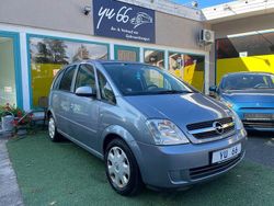 Silber Gebraucht 2005 Opel Meriva Edition Van / Kleinbus | 2.490 € (Fairer Preis)