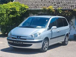 Grau Gebraucht 2007 Peugeot 807 Family Van / Kleinbus | 1.000 € (Guter Preis)