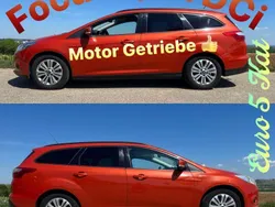Rot Gebraucht 2011 Ford Focus Titanium Kombi | 2.999 € (Guter Preis)