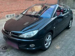 Schwarz Gebraucht 2006 Peugeot 206 CC Cabrio | 1.250 € (Superpreis)