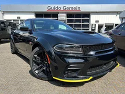 Pitch black Gebraucht 2024 Dodge Charger Limousine | 59.800 €