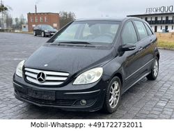 Schwarz Gebraucht 2006 Mercedes B180 Van / Kleinbus | 1.000 € (Superpreis)