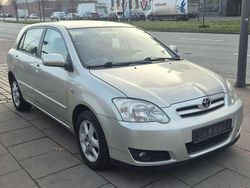 Silver metallic Gebraucht 2006 Toyota Corolla Edition Kleinwagen | 3.550 € (Fairer Preis)
