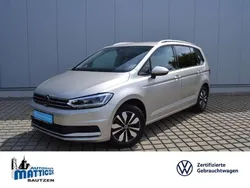 Ivory silver metallic Gebraucht 2024 VW Touran IQ Drive Van / Kleinbus | 35.439 € (Etwas zu teuer)