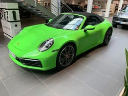 Grün Gebraucht 2019 Porsche 911 Carrera S Cabriolet Cabrio | 117.900 € (Guter Preis)