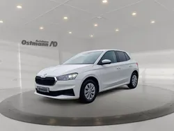 Weiß Gebraucht 2022 Skoda Fabia Active Kleinwagen | 13.848 € (Guter Preis)