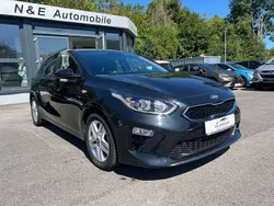 Schwarz Gebraucht 2021 Kia Ceed Vision Limousine | 17.990 € (Guter Preis)