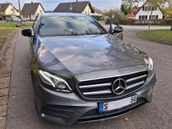 Grau Gebraucht 2019 Mercedes E450 AMG line Limousine | 39.450 € (Guter Preis)