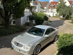 Silber Gebraucht 2005 Mercedes CLK200 Coupé | 2.900 € (Teuer)