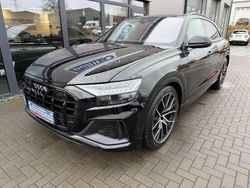 Brillantschwarz Gebraucht 2019 Audi SQ8 SUV | 77.390 € (Teuer)