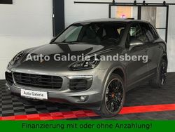 Grau Gebraucht 2016 Porsche Cayenne S SUV | 39.490 € (Fairer Preis)