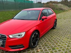 Rot Gebraucht 2015 Audi A3 S-Line Limousine | 7.800 € (Superpreis)