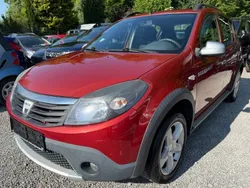 Rot Gebraucht 2010 Dacia Sandero Stepway Kleinwagen | 2.990 € (Fairer Preis)