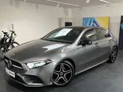 Grau Gebraucht 2019 Mercedes A200 AMG line Limousine | 27.990 € (Etwas zu teuer)