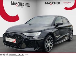 Mythosschwarz Gebraucht 2025 Audi RS3 Sportback Premium Kleinwagen | 65.222 € (Fairer Preis)