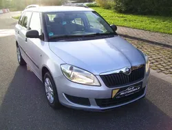Silber Gebraucht 2013 Skoda Fabia Cool Edition Kombi | 6.000 € (Etwas zu teuer)