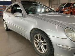Silber Gebraucht 2004 Mercedes C320 Coupé | 5.999 € (Etwas zu teuer)