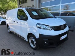 Weiß Gebraucht 2022 Fiat Scudo Van / Kleinbus | 16.790 € (Etwas zu teuer)
