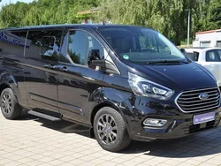 Schwarz Gebraucht 2020 Ford Tourneo Custom Titanium X Van / Kleinbus | 38.990 € (Guter Preis)